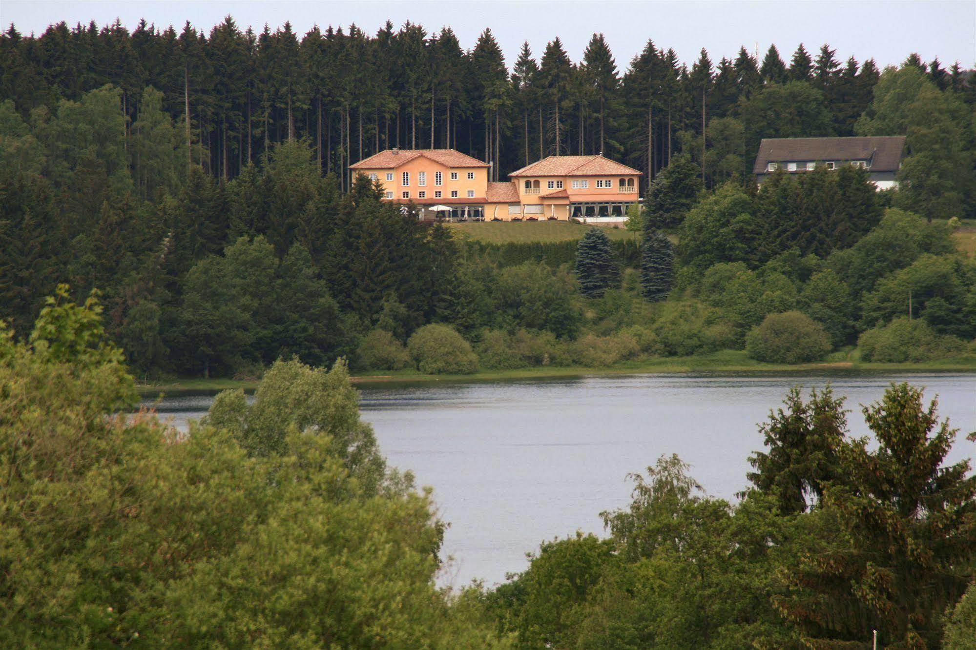 Waldhotel- Marienheide Buitenkant foto